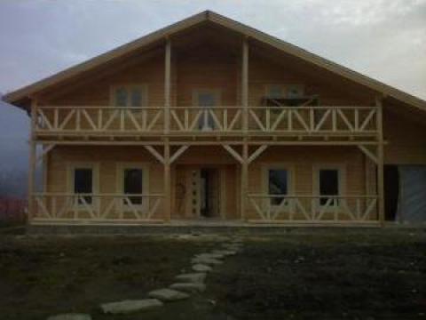 Case din lemn de la S.c.szili & Szabi Maximum