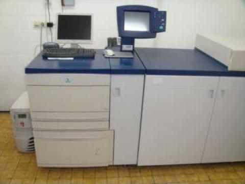 Sistem tipograf digital color Xerox DocuColor 5252 de la Rrd - Dws