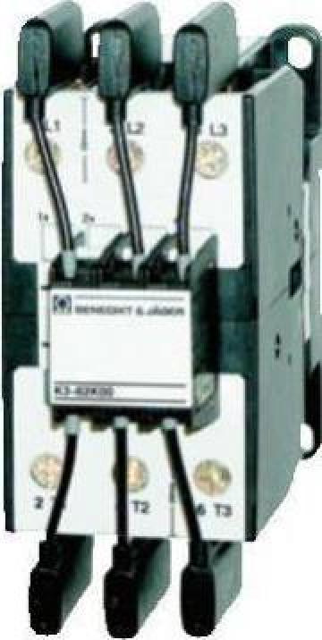 Contactor pentru baterii automate de condensatoare Premium de la Adf Industries Srl