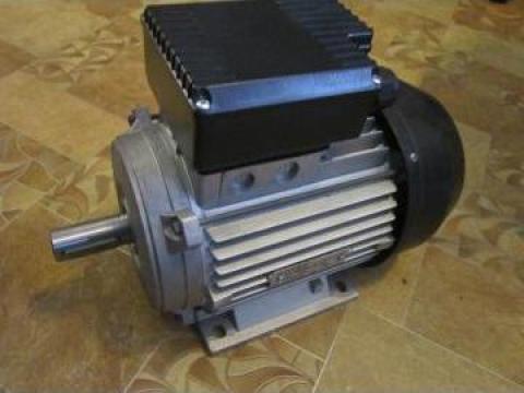 Motor electric cu talpa 2.2 KW, 2730 RPM de la Baza Tehnica Alfa Srl