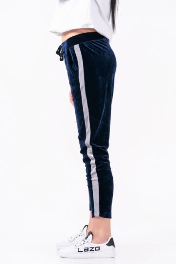 Pantaloni dama Lazo Velvet de la Lazo Online Store SRL
