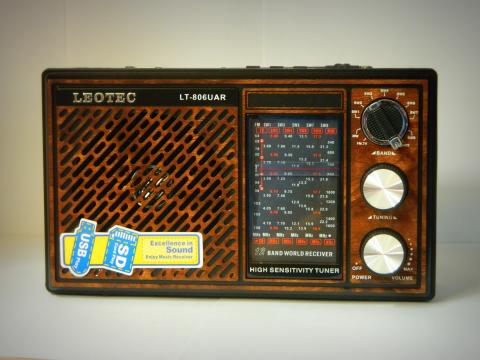 Radio Leotec LT-806UAR