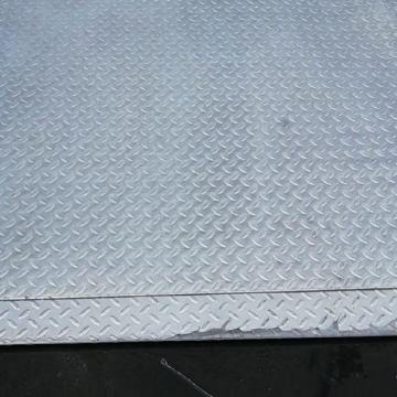Tabla striata galvanizata 5x1250x6000 mm de la H Metal Srl