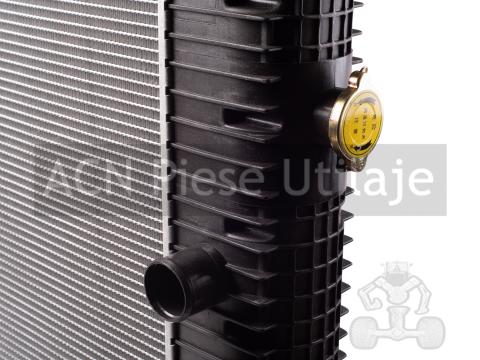 Radiator apa pentru buldoexcavator Caterpillar 428C de la Acn Piese Utilaje Srl
