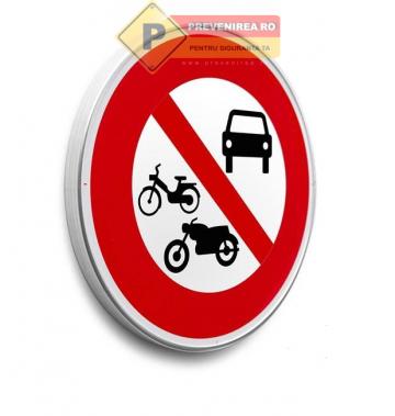 Indicatoare accesul interzis autovehiculelor si vehiculelor de la Prevenirea Pentru Siguranta Ta G.i. Srl