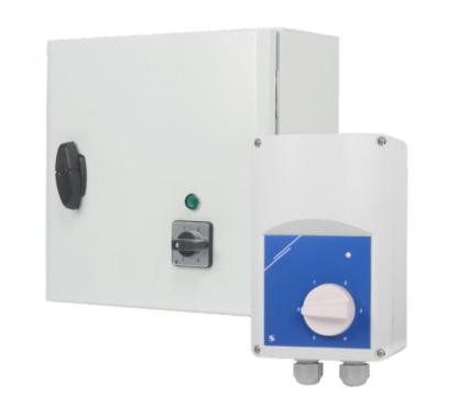 Controller 5-step fan speed TK monitoring STRS-1-50L22 de la Ventdepot Srl