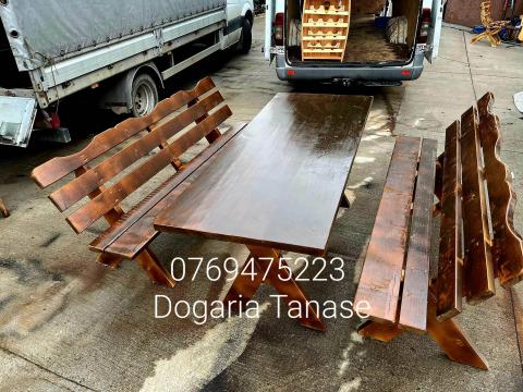 Masa lemn masiv, set masa cu banci sau scaune de la PFA Tanase Victor