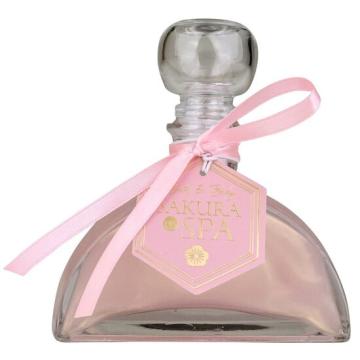 Gel de dus cu parfum de lotus Sakura Spa Accentra 120 ml de la M & L Comimpex Const SRL