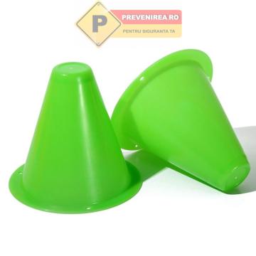 Con verde din plastic de la Prevenirea Pentru Siguranta Ta G.I. Srl