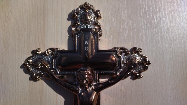 Crucifix M10 aramiu