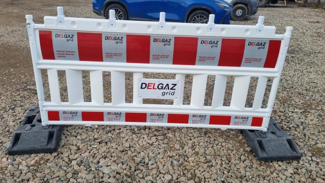 Bariera PVC / gard delimitare si semnalizare lucrari de la Americasa Srl