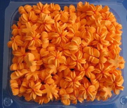 Decor tort Floricele portocalii din zahar, 300g - Lumea de la Lumea Basmelor International Srl