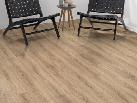 Parchet laminat Egger EPL035 Stejar Bardolino 8 mm de la Visaria Design Srl.