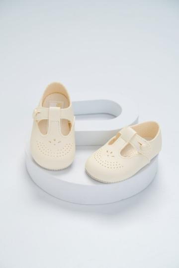 Pantofi botez B 080 - ivoire de la Andreeatex