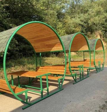 Foisor mobilier urban de la Oskar Radulescu Srl