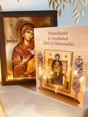 Carte, Paraclisele Maicii Domnului cu scris mare de la Candela Criscom Srl.