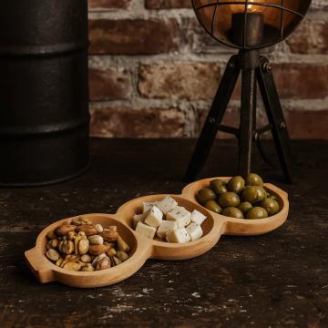Platou din lemn pentru aperitive, branzeturi si snack-uri de la Atelier 49