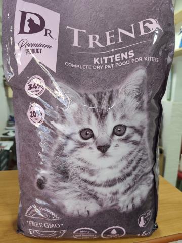 Hrana pisici Dr. Trend Kitten Junior x 15kg