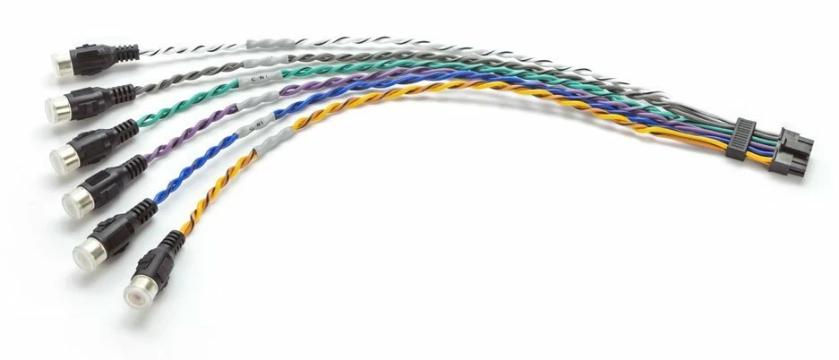 Cablu PlugPlay PRE IN cu 6 conectori RCA stereo de la Nav Store