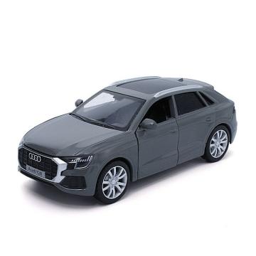 Macheta auto Audi Q8 gri osmium , pull back, 1:36 Tayumo