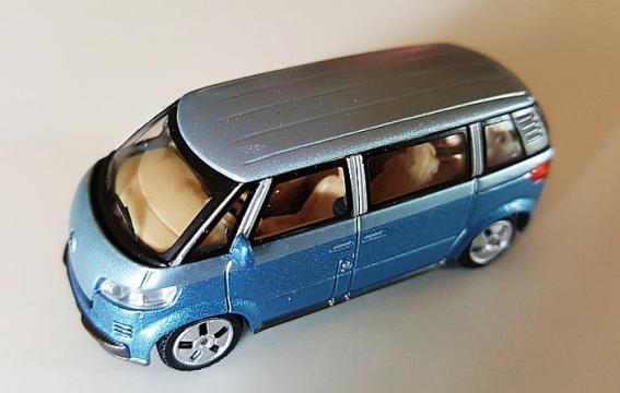 Macheta Microbus VW Camper albastru Scara 1:72 Cararama de la Hobbyplanet Romania