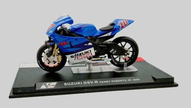 Macheta motocicleta Suzuki GSV-R Kenny Roberts Jr. scara 1:2 de la Hobbyplanet Romania