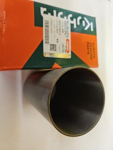 Cilindru camasa Kubota V1903 liner piston industrial de la Kubo Yanm Industrial Srl