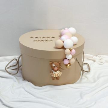 Cutie rotunda trusou personalizata handmade Ursulet roz-bej de la Milan Handmade Srl