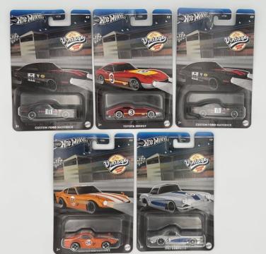 Jucarie 5 masinute metalice Hot Wheels Vintage Racing Club