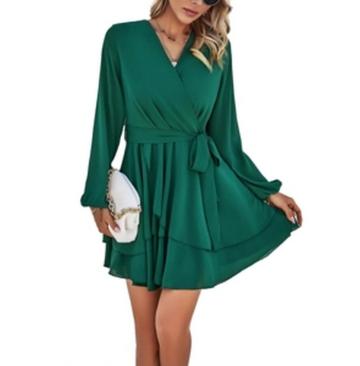 Rochie eleganta lunga deasupra la genunchi, cu maneci lungi